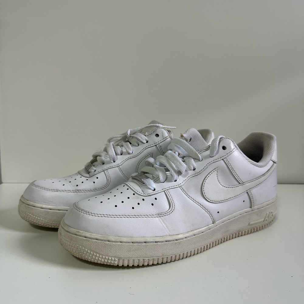 Nike Air Force 1 '07 Triple White AF1 Shoes Sneakers DD8959-100 Size 8